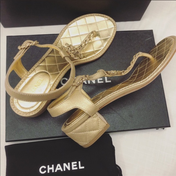 🎀SOLD🎀💯% AUTHENTIC BNIB Chanel Thong - Picture 4 of 7